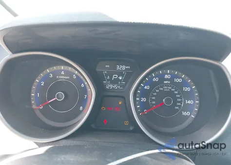 2015 Hyundai Elantra Se z USA, uszkodzony, nr VIN KMHDH4AE8FU366913